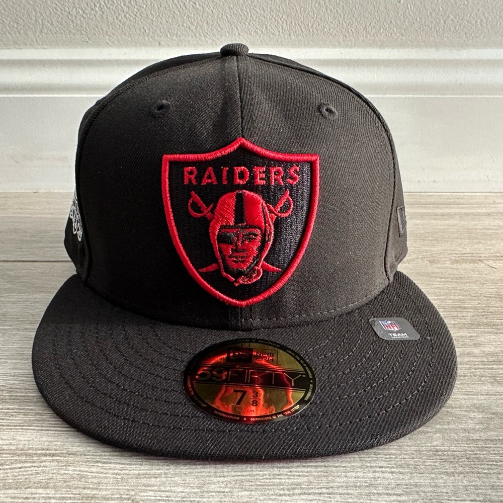 Las Vegas Raiders Hat Club New Era 60th Anniversary Red UV Black Fitted Sz 7 3/8
